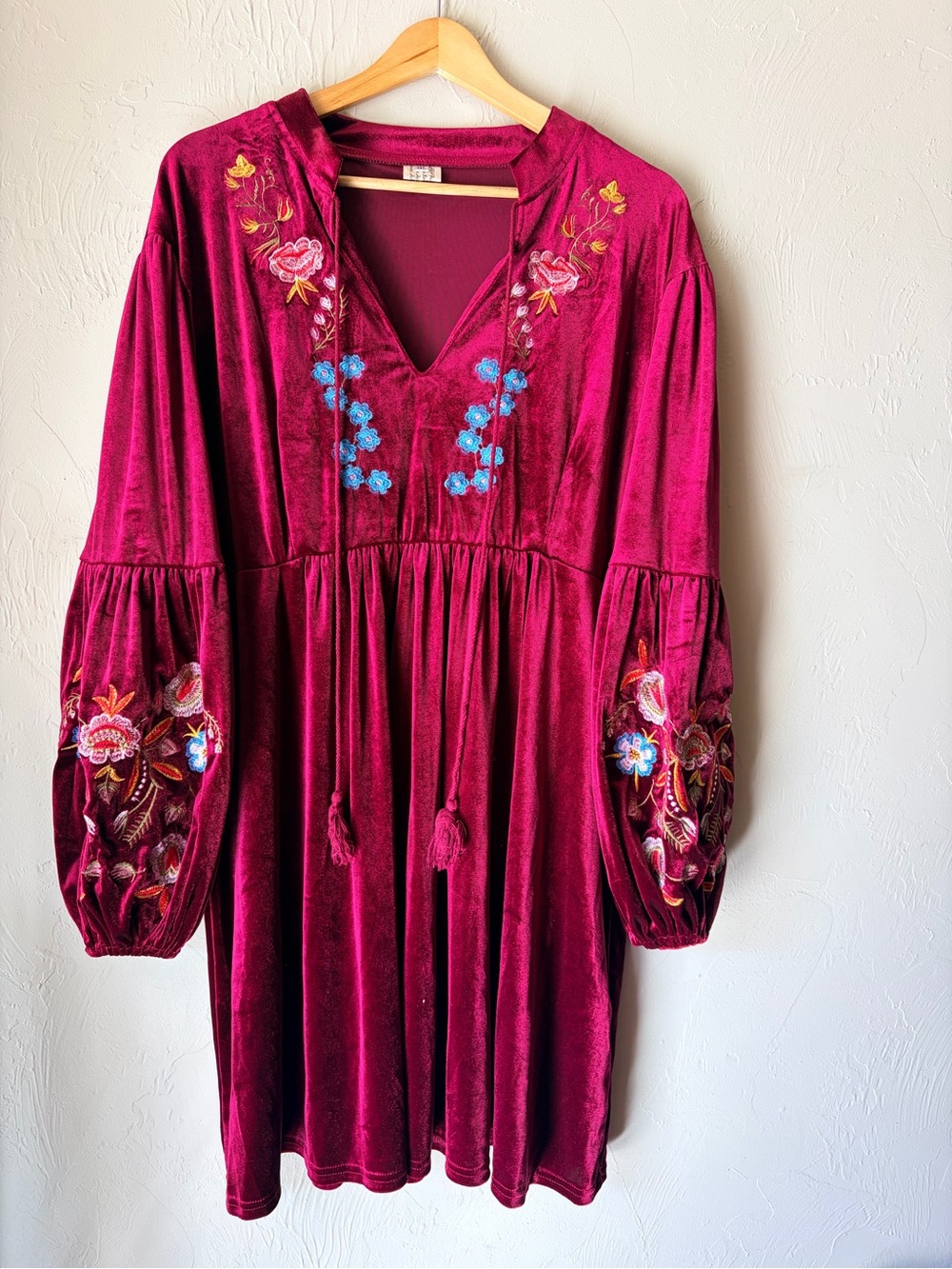 Burgundy Velvet Embroidered Tassel V-Neck Balloon Sleeve A-Line Dress 3XL Boho